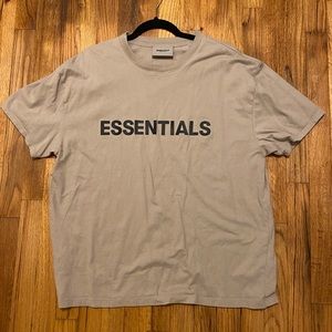 ‼️FOG ESSENTIALS T SHIRT‼️